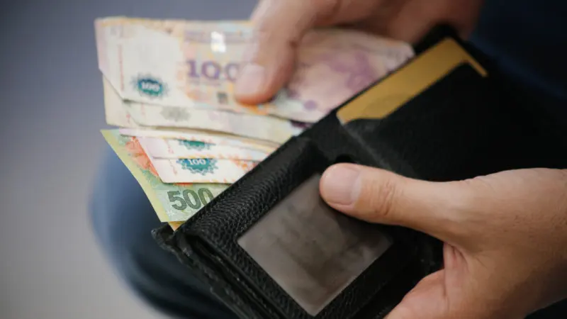 Oficializan la suba del salario mínimo, vital y móvil que llegará a $ 33.000 - Diario Criterio Online