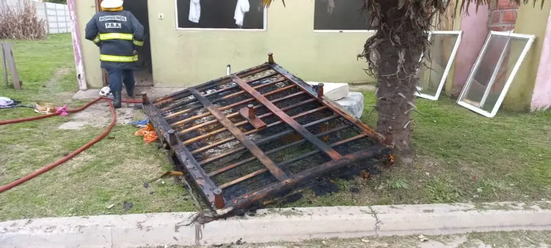 Dolores: Incendio en una vivienda por un cortocircuito