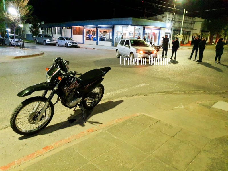 Dolores: Un herido en el choque entre una moto y un auto