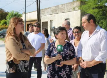 Etchevarren y los vecinos inauguraron pavimento - Diario Criterio Online