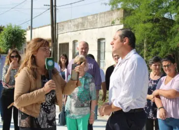 Etchevarren y los vecinos inauguraron pavimento - Diario Criterio Online