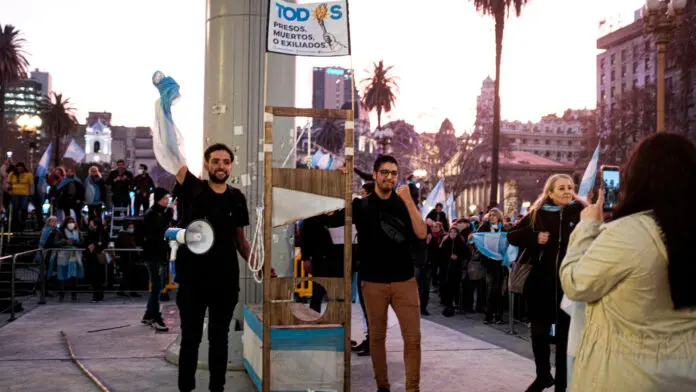 Procesaron a los cuatro miembros de Revolución Federal excarcelados