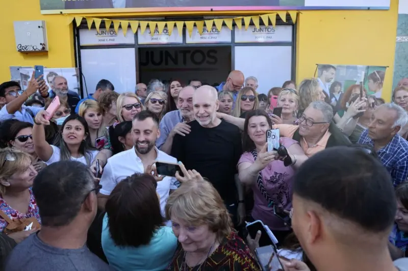 Con eje en seguridad, Rodríguez Larreta recorrió la primera sección electoral