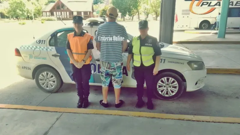 Lo interceptaron y tenía pedido de paradero activo