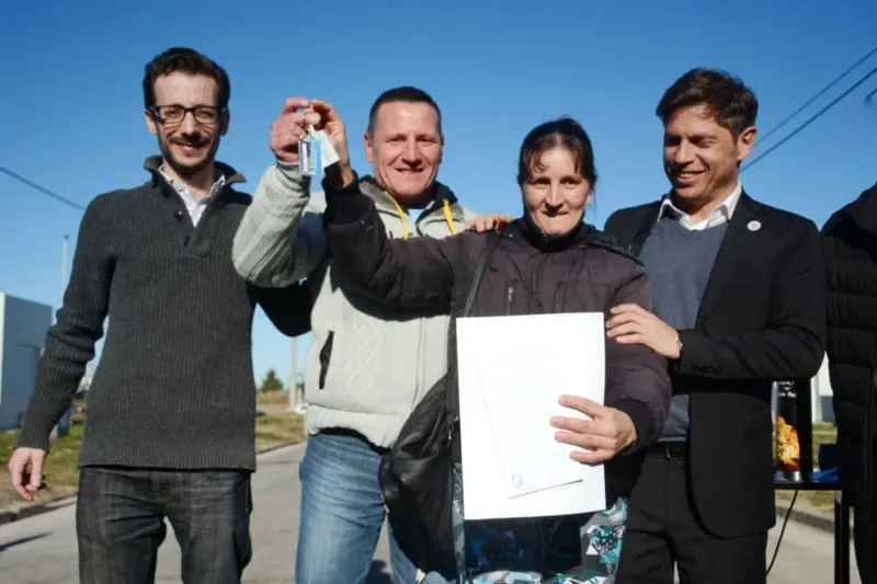 En un año, la Provincia puso en marcha más de 10 mil viviendas