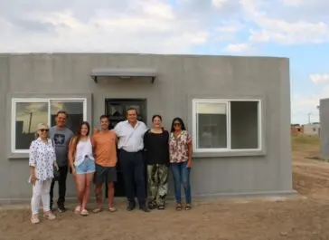 El Intendente entregó 8 viviendas del barrio René Favaloro - Diario Criterio Online