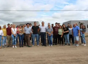 El Intendente entregó siete viviendas en el Barrio Favaloro - Diario Criterio Online