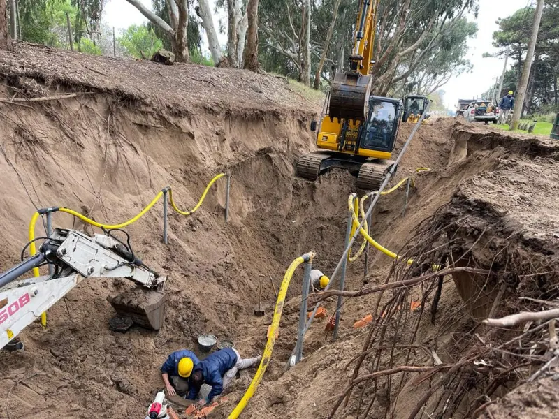 Continúa en Costa del Este la obra de ampliación de la red cloacal - Diario Criterio Online