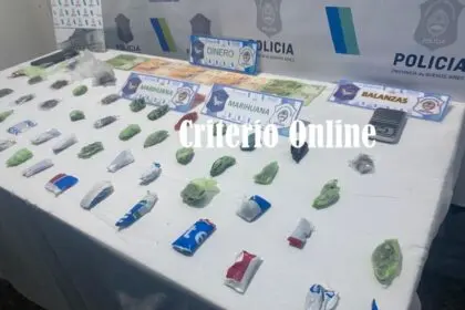 Operativo policial termina con decomiso de drogas y allanamiento en Mar de Ajó