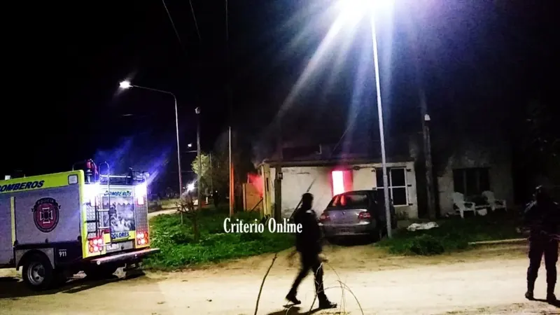 Dolores: devastador incendio deja a una familia con lo puesto - Diario Criterio Online
