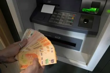 ANSES confirmó el calendario de pago a jubilados del mes de septiembre con aumento del 23,29% y un bono de $37.000