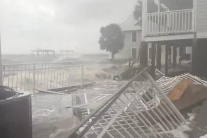 El huracán Idalia tocó tierra en Florida