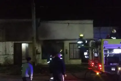 Pérdidas totales por un incendio en una vivienda en Dolores