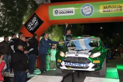 El Rally se presenta en Dolores con 105 autos