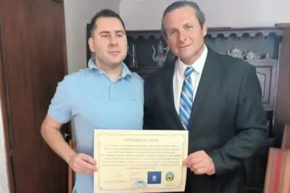 Etchevarren recibió el reconocimiento “Destacado de Honor”