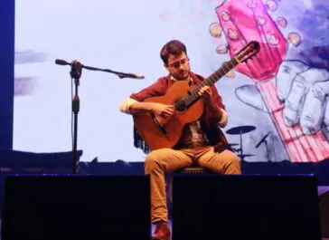 Con el show del dúo coplanacu se cerró la cuarta noche de la fiesta nacional de la guitarra - Diario Criterio Online