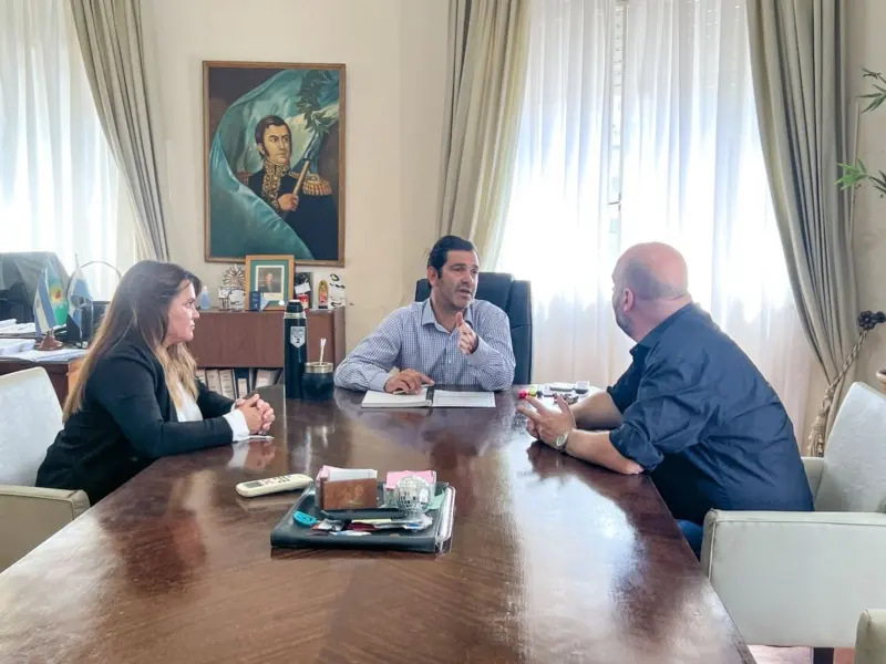 El Intendente Juan Pablo García se reúne con Líderes de La Libertad Avanza - Diario Criterio Online