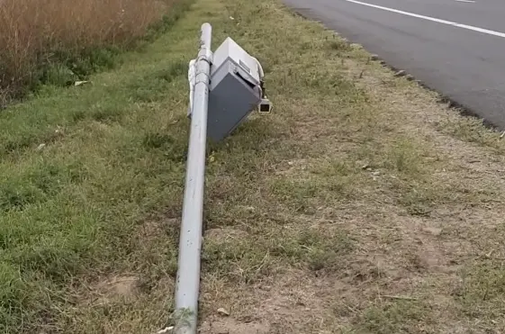 Derribaron los radares instalados recientemente en Ruta 11 - Diario Criterio Online