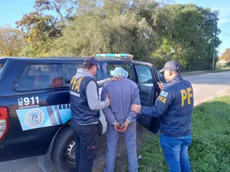 Policía Federal de Dolores Detiene a un hombre con pedido de Rebeldía y Captura Vigente solicitada por la justicia de la Provincia de Tucumán - Diario Criterio Online