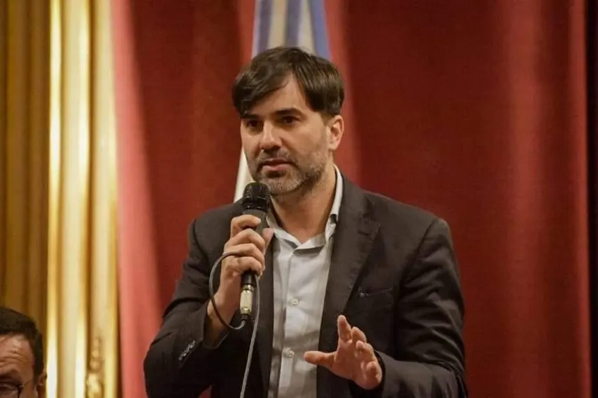 El intendente de Castelli le pidió a Milei que “recapacite y priorice a los habitantes de la provincia” - Diario Criterio Online