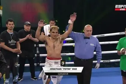 Triunfo del “Potro” Eniz: KO en el Primer Round!