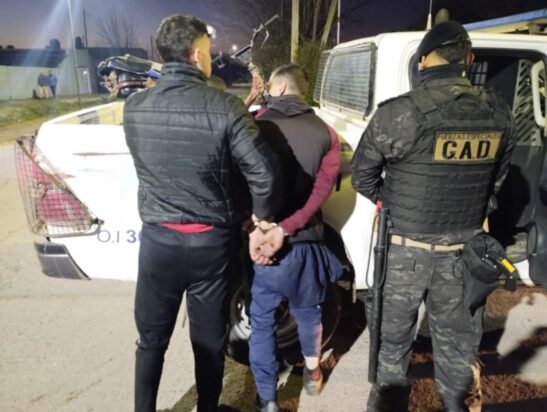 Detención y secuestro de moto en operativos policiales en la ruta 63