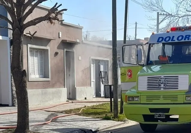 Falla en garrafa causa incendio en casa de Dolores - Diario Criterio Online