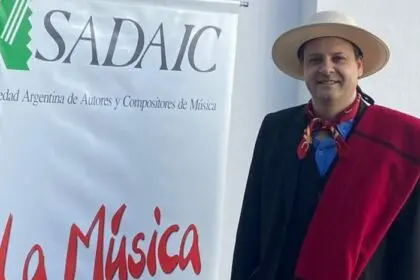 Emanuel Gabotto dio uno de los Recitales de Sadaic en el Cabildo Nacional