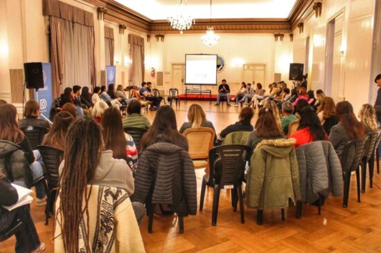 Hablemos de Salud Mental: Jornada Especial para la Prevención del Suicidio