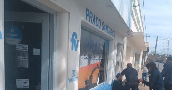Intento de Robo y Daño en Comercio de Dolores