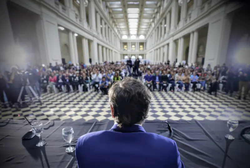 Kicillof y Sileoni encabezaron la apertura del primer Congreso Provincial de Educación Sexual Integral - Diario Criterio Online