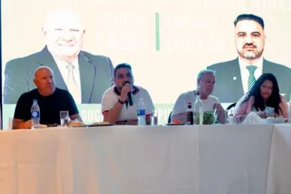 CUERVO Y LUAYZA ENCABEZARON UNA ACTIVIDAD JUNTO A ANÍBAL PAZOS EN MARCOS PAZ