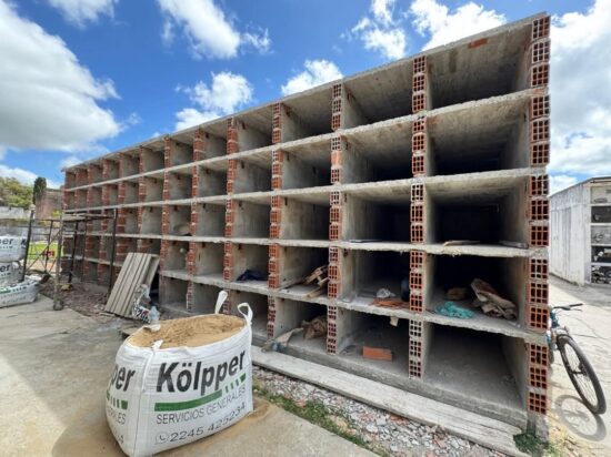 OBRAS EN EL CEMENTERIO: SE ESTÁN CONSTRUYENDO 108 NICHOS