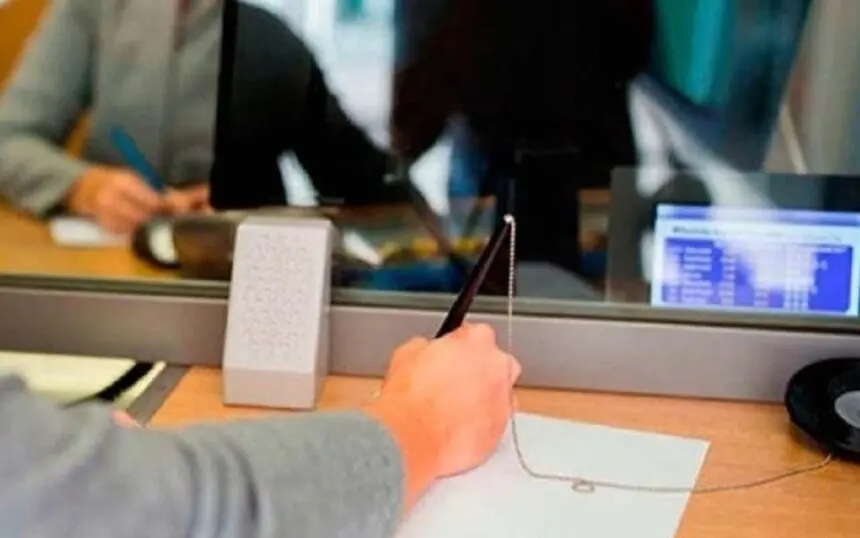 Los bancos abrirán de 8 a 13 a partir del 9 de diciembre - Diario Criterio Online