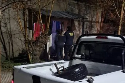 PERSONAL DE DROGAS ILÍCITAS REALIZÓ ALLANAMIENTO EN DOLORES