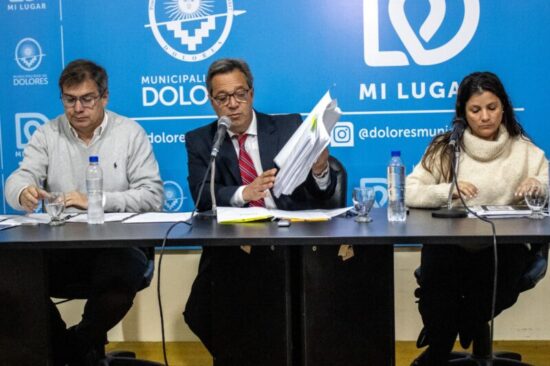 Una empresa del Parque Termal inició un reclamo de .000 millones por un contrato firmado por el exintendente Etchevarren en 2013, equivalente a todo el presupuesto municipal