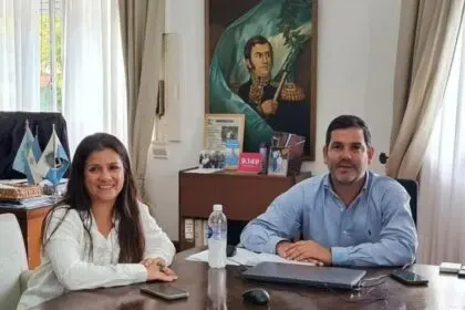 EL INTENDENTE ANUNCIÓ UN AUMENTO DEL 20% Y LOS TRABAJADORES MUNICIPALES YA RECUPERARON EN 2025 MÁS DE 30 PUNTOS FRENTE A LA INFLACIÓN