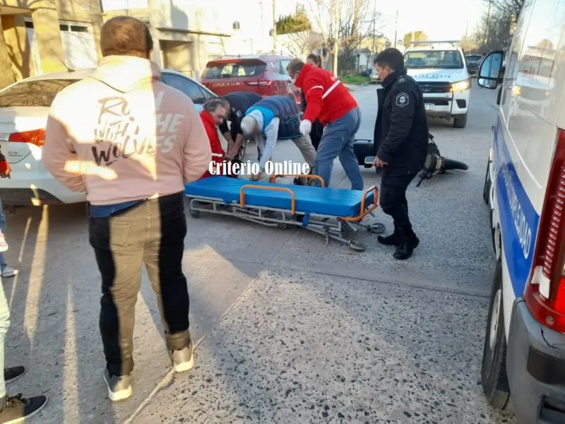 Dolores: un hombre cayó de su moto y fue trasladado al hospital - Diario Criterio Online