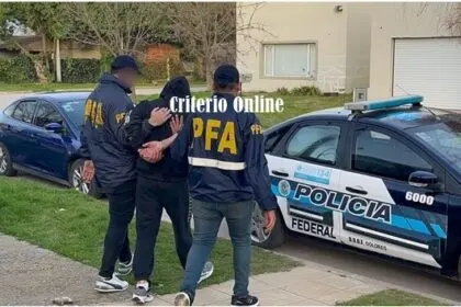 DOLORES: LA POLICÍA FEDERAL ARGENTINA REALIZO ALLANAMIENTO, SECUESTRO Y DETENCION DE UN MASCULINO POR INFRACCION A LA LEY DE DROGAS