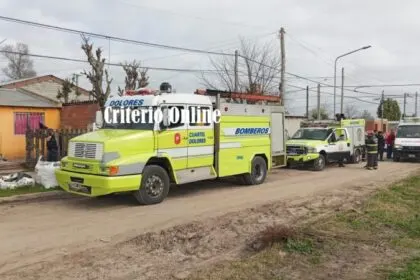 DOLORES: PRINCIPIO DE INCENDIO EN UNA VIVIENDA DE CALLE KENNEDY