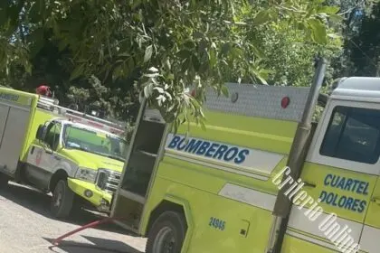 INCENDIO CONTROLADO POR UN CORTOCIRCUITO EN UNA VIVIENDA DE CALLE MENDIOLA