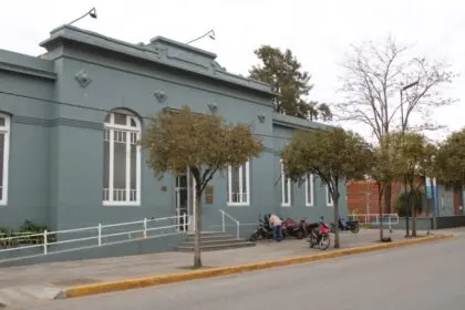 REMEDIAR: EL GOBIERNO NACIONAL REDUJO EN UN 55% LA ENTREGA DE MEDICAMENTOS Y ADVIERTEN POR SU IMPACTO EN EL SISTEMA DE SALUD DE DOLORES