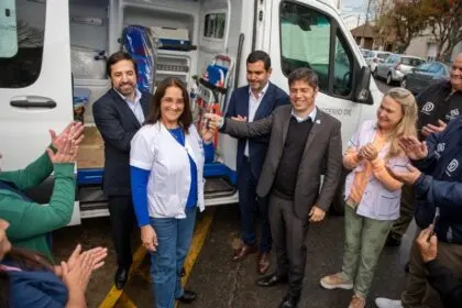 299 ESCRITURAS, OBRAS DE CORDÓN CUNETA, NUEVA AMBULANCIA Y UN CAMIÓN PARA RESIDUOS: LOS ANUNCIOS DEL INTENDENTE Y EL GOBERNADOR