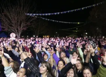 Lucas sugo fue el broche de oro de una exitosa y multitudinaria edición de la fiesta de la torta Argentina - Diario Criterio Online