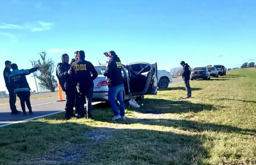 Ruta 63 (zona Esquina de Crotto): Encuentran a un hombre sin vida dentro de un auto - Diario Criterio Online