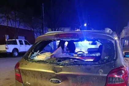 MOTOCICLISTA FUE HOSPITALIZADO TRAS UN ACCIDENTE EN CALLE OLAVARRÍA