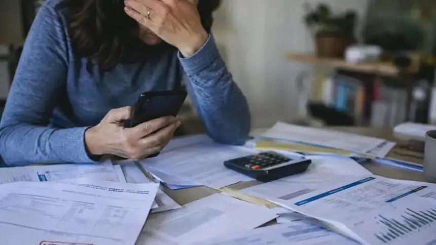 Bancos y billeteras quedan autorizados a debitar cuotas vencidas de las cuentas - Diario Criterio Online