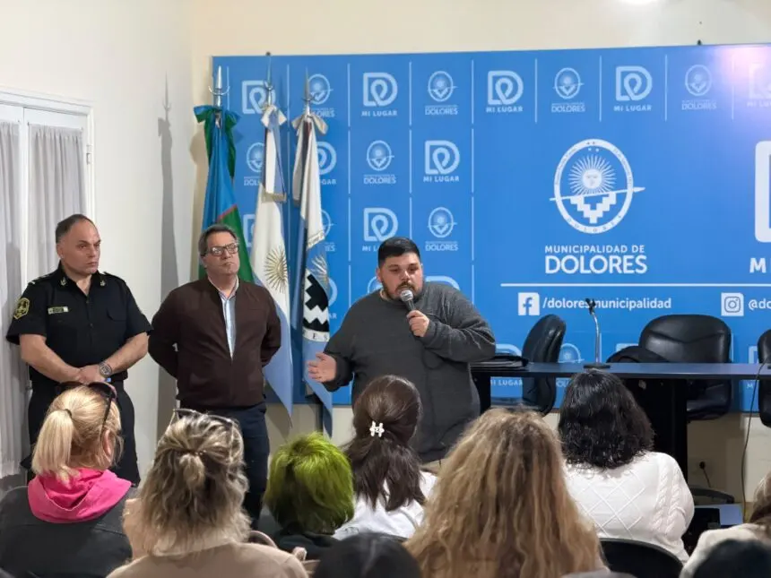 Reunión con familias para promover festejos cuidados por el día del estudiante - Diario Criterio Online