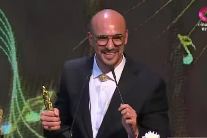 Abel Pintos se llevó el Martín Fierro de Oro - Diario Criterio Online